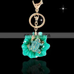 Promotional Wholesale Custom Crystal Souvenir Metal Rhinestone Frog Keychain Manufacturer in Yiwu China MCA-0024 thumbnail-1