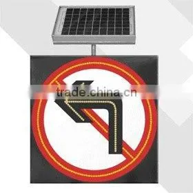 Solar Traffic Signal Light thumbnail-1