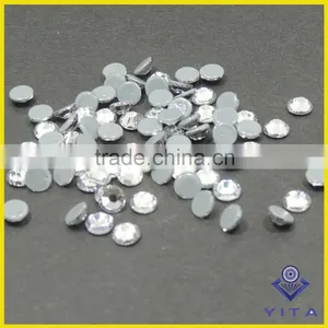 Hight Quality SS30 SS34 White Glass Crystal Hotfix Flat Back Rhinestone Made in China thumbnail-2