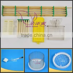 China Manufacturer Queen Rearing Supplies Bamboo Queen Cage Queen Isolator Queen Bee Cage thumbnail-1