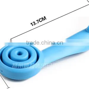 CY105 Pet Cleaning Brush Snail Shape Doggy Cat Lollipop Toothbrush thumbnail-3