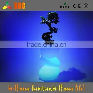 Lighted Outdoor Flower Pots PE Material Waterproof Led Flower Pot,plastic Led Flower Pot With Waterproof Batery thumbnail-3