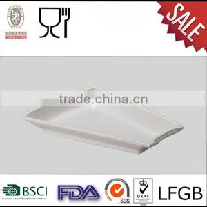 Hot Selling New Design Wholesale Melamine White Wavy Dinner Plates thumbnail-1