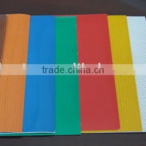 Advertising Grade Reflective Film (PET Type) thumbnail-1