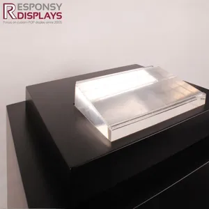 Custom-made Floor Standing Black MDF Clothing Display Stand thumbnail-4