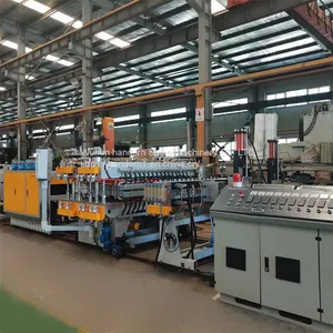 Hollow Plastic Plate Production Machine thumbnail-1