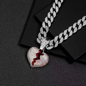 Trendy European And American Style Pink Heart Shaped Jewelry Pendants Fashionable Universal Love Heart Necklace For Men And Wome thumbnail-3