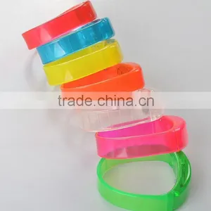 Transparent Sound or Motion Active Sensor LED Silicon Wristbands Bracelets thumbnail-2