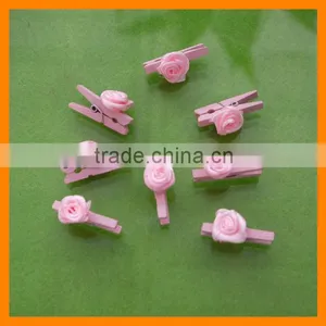 Cute Wooden Peg With Pink Flower thumbnail-1