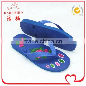 $1 Dollar Cheap Pvc Slippers Unisex Beach Slipper thumbnail-1