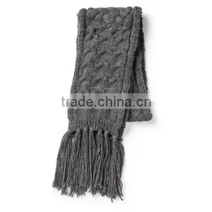 Women's Chunky Cable Knit Scarf thumbnail-5