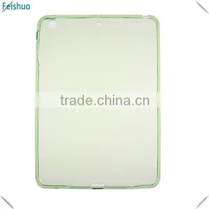 Fashionable Hot Sell True Color Soft Tpu Case for Ipad 2/3/4 thumbnail-3