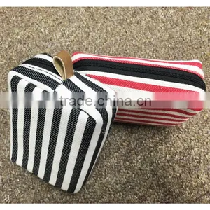 Strip Canvas Toiletry Bag Portable Travel Mini Cosmetic Bag With Ykk Zipper thumbnail-5