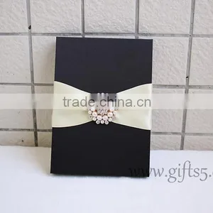 Elegant Black Wedding Invitation Boxes With Brooch thumbnail-4