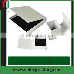 Elegant Cardboard Perfume Gift Box Manufacturer Custom High Quality Cosmetic Packaging Box Hot Selling Perfume Package Box thumbnail-4