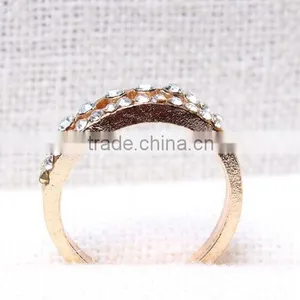 Double Coulour All Crystal Alloy Little Finger Rings thumbnail-4