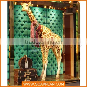 Animal Fiberglass Life Size Giraffe Statue for Retail Window thumbnail-1