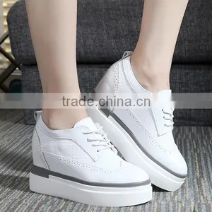 Zm35646a Latest Desigh White Shoes Women Hidden Heel Shoes thumbnail-2