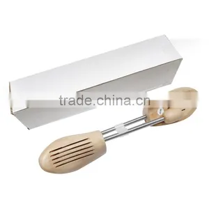 Hot Selling Shoe Tree Type Schima Wood Wooden Spring Shoe Tree thumbnail-4
