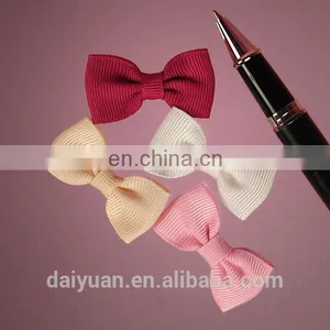 Grosgrain Bow Hair Barrette thumbnail-4