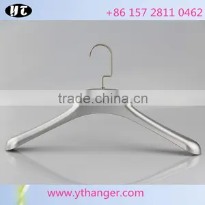 2016 Fashion Plastic Electronic Plated Hanger With Antislip Notch thumbnail-4