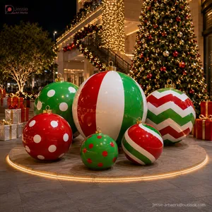Large Christmas Scene Decoration for Commercial Street thumbnail-3