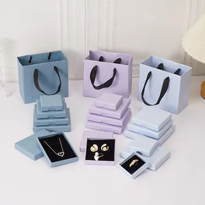 Good Sale Luxury Cardboard Foldable Gift Box thumbnail-2