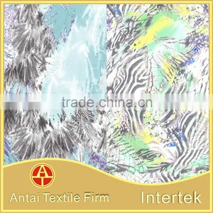 Eco-friendly Custom Design Animal Skin Printed Nylon Spandex Fabric for Swimwear thumbnail-4