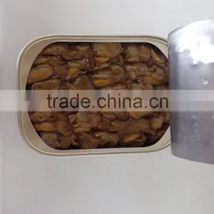 High Quality Canned Smoked Clam in Vegetable Oil thumbnail-2