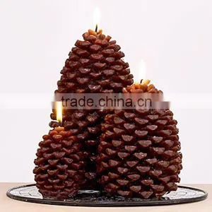 Christmas Pinecone Candle thumbnail-1