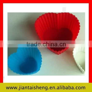 Heart Shape Silicon Moulds Cake Decorating thumbnail-1