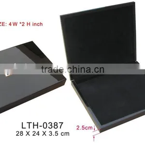 Wooden Box With Lacquer Lid thumbnail-1