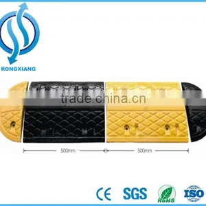 Rubber Reflective Road Speed Hump thumbnail-6