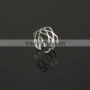 Trendy Hollow Rhodium Plated Finger Ring Set thumbnail-5