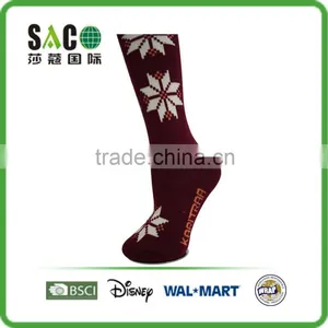 White Snow Pattern Red and White Stripe Garnet Knee-high Sports Socks thumbnail-3
