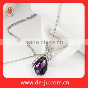 Elegant Charm Crystal Short Beaded Necklace thumbnail-3