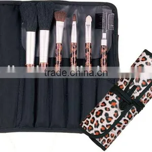 Leopard Design Makeup Brush Set thumbnail-1
