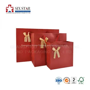 China Seller Customized Paper Gift Packaging Bags With Handmade Accessories thumbnail-1