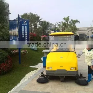 Full Automatic Operation Industrial Electric Vacuum Floor Street Sweeper thumbnail-1