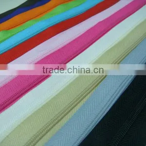 Best Quality Wholesale Colorful Nylon Zipper Cheap Price YKK thumbnail-1