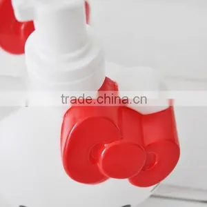 400ml Hello Kitty Lovely Bottle for Bath Lotion and Hand Sanitizer Promotional Gifts thumbnail-4