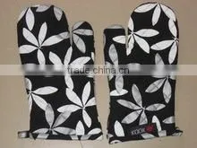 Printed Gloves For Safty Kitchen thumbnail-1