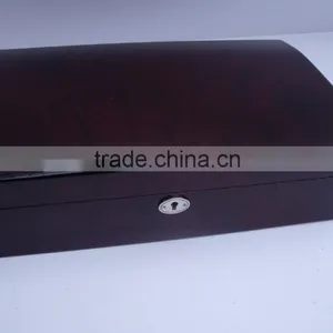 Exquisite Wooden Jewelry Box in High Glossy Finish thumbnail-2