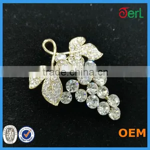 Newest Design Grape Shape Rhinestone Brooch for Silk Invitation Boxes thumbnail-2