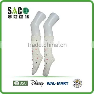 Colourful Pom Pom Plain White Acrylic Knee-high Socks thumbnail-2
