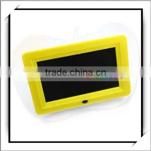 7 Inch Wide Screen Funny Digital Photo Frame thumbnail-1