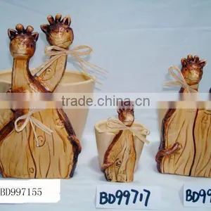 Ceramic Flower Pot thumbnail-1