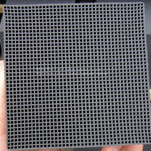 Odor Removal Honeycomb Shape Activated Carbon for Collect Air Treatment thumbnail-1