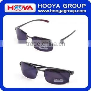 2014 New Model Wearing Sunglasses thumbnail-1