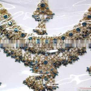 Antique Indian Jewelry thumbnail-1